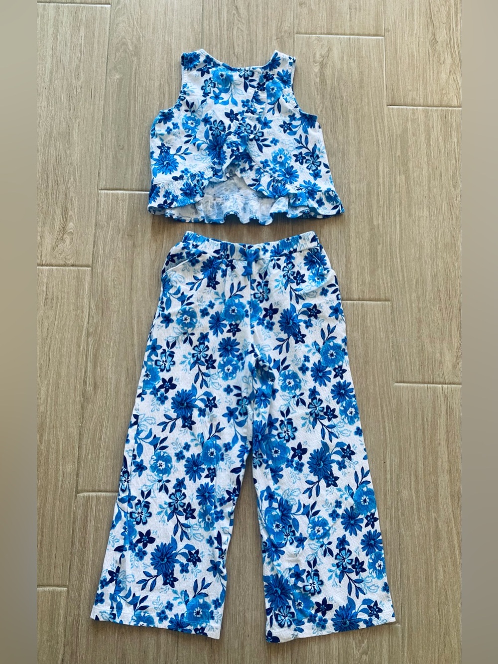 SIGRID OLSEN Kids Blue & White Floral Design Sleeveless Top & Pants Girls Size M